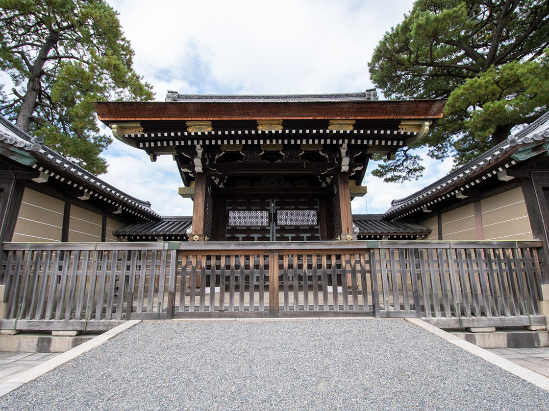 建礼門