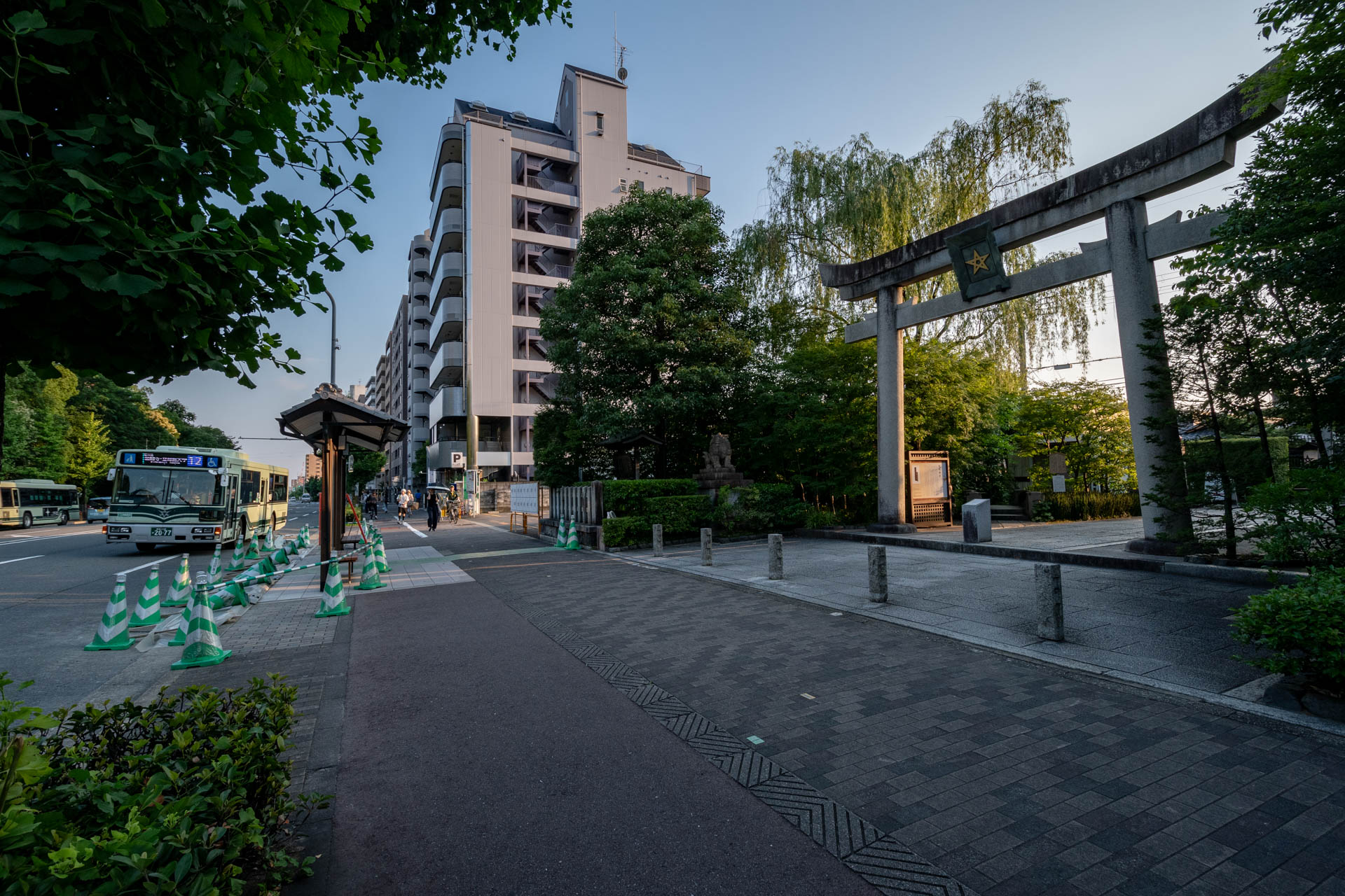 一条戻橋・晴明神社前